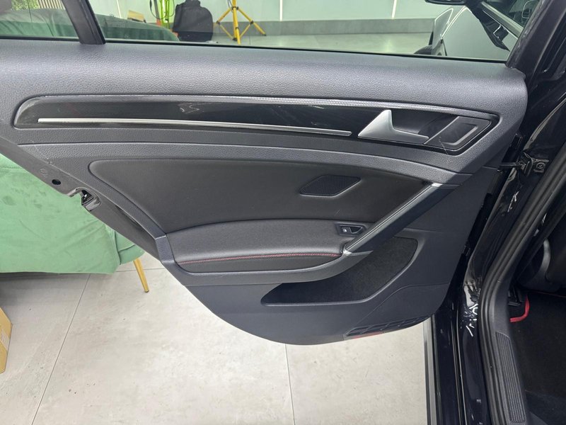 Volkswagen Golf 2016, foto 29
