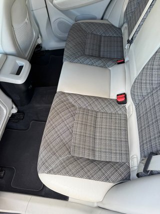 VOLVO XC60 D4 MOMENTUM AUTOMATICO 190CV