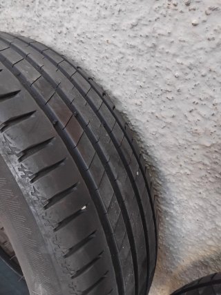 2 Neumáticos Michelin 235/55/19 101W