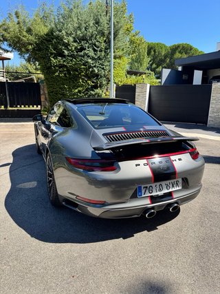 Porsche 911 Carrera 4S 2017