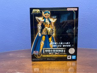Saint Seiya Myth Cloth EX Bandai Aquarius Camus
