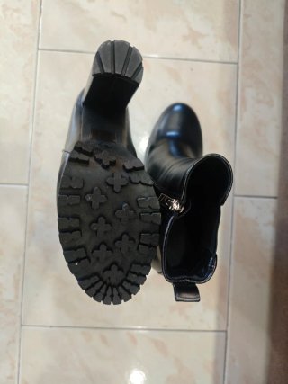 Botines Chelsea Negros con Plataforma
