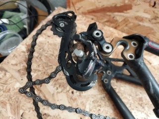 Cuadro SUNN MTB 26" Aluminio  M + Tija + Sillín
