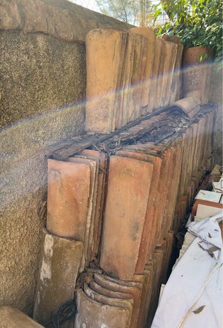Lote de Tejas Antiguas de Barro