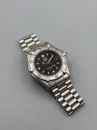 TAG Heuer 2000 Professional Quartz Vintage