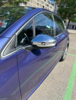 Peugeot 208 2016