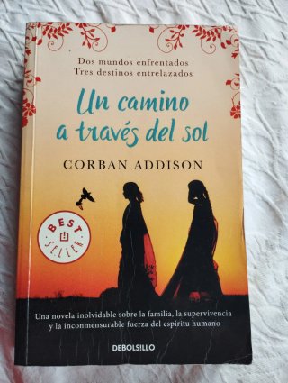 Un camino a través del sol
