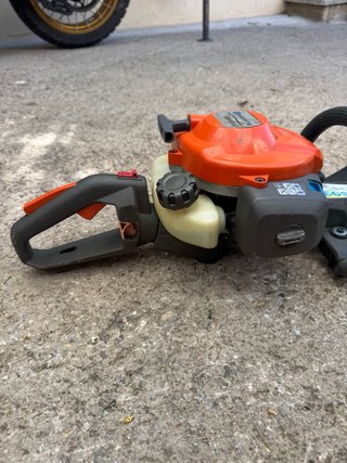 Cortasetos Husqvarna 122HD60