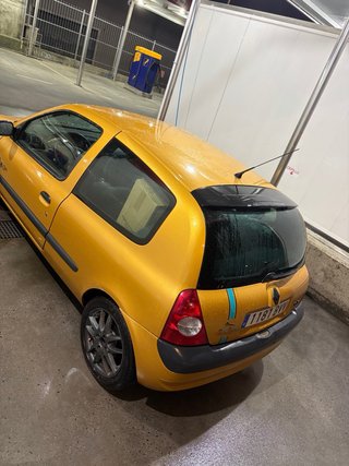 Renault Clio 2002