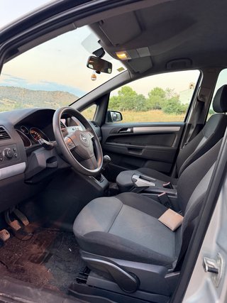 Opel Zafira 2005