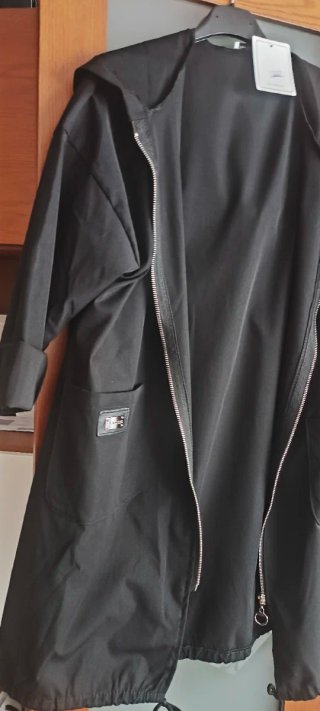 Gabardina negra entretiempo talla 44