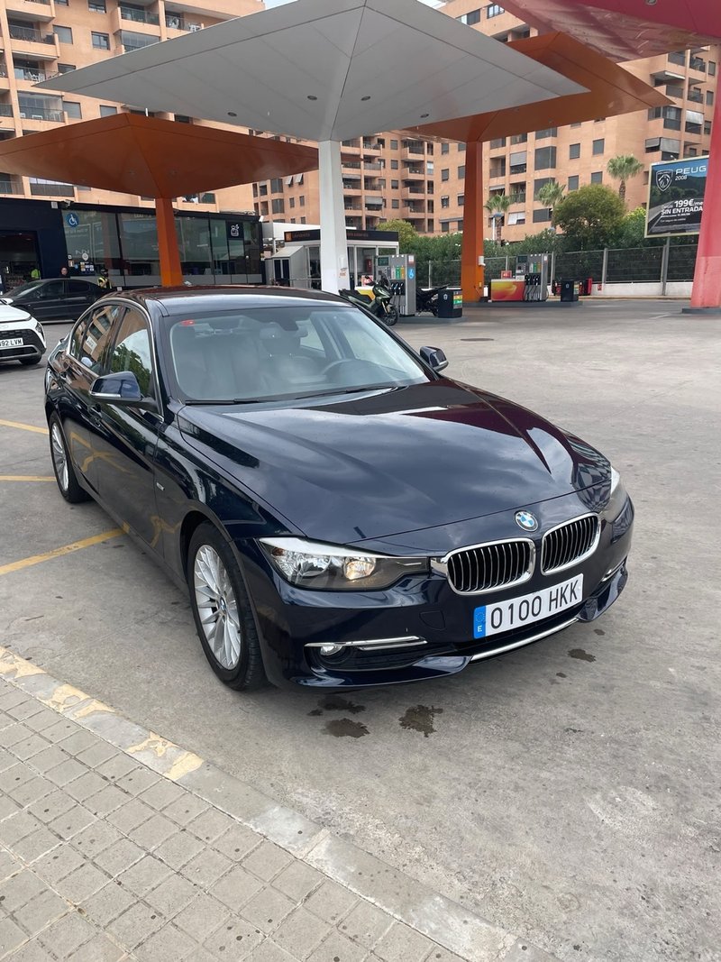 BMW Serie 3 318 d 2012