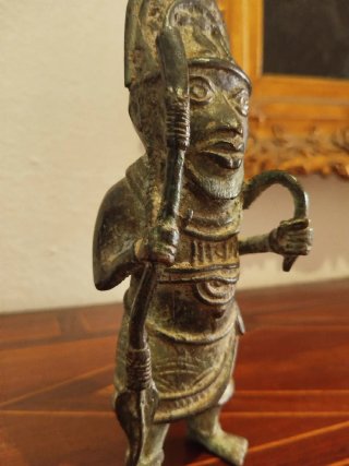 Figura de Bronce Arte Africano