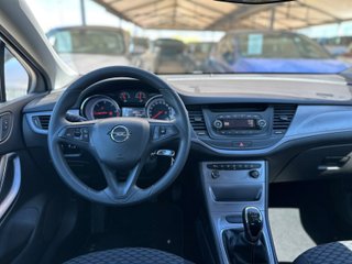 Opel Astra 2016