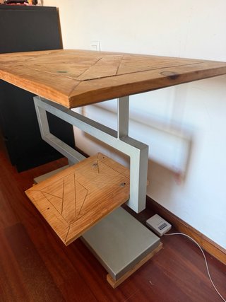 Tavolo in Legno e Acciaio