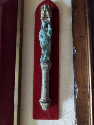 Virgen con Niño, Escultura Antigua