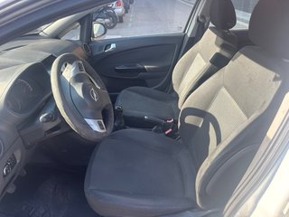 Opel Corsa DIESEL MUY CUIDADO y CON ITV RECIENTE