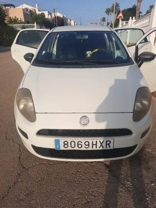 FIAT Punto Young 1.3 MultiJet (2014) diesel