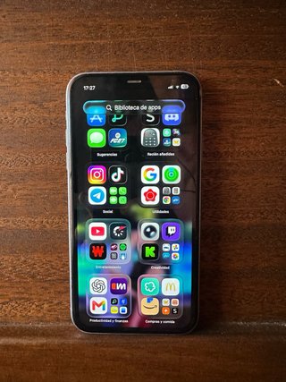iPhone 11 Malva