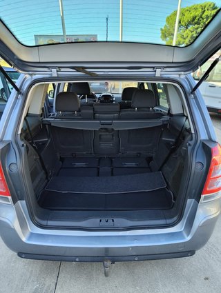 Opel Zafira 2010