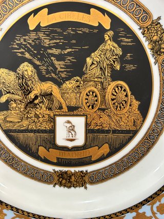 Lote 2 Platos Porcelana Vintage Madrid Oro