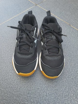 Zapatillas Puma Varion II Talla 36 Balonmano