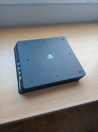 Consola PS4 Slim 500GB + Mando