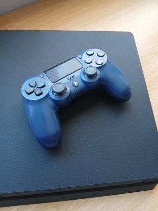 Consola PS4 Slim 500GB + Mando