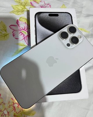 iPhone 15 Pro Max 256GB Blanco