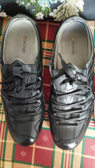 Lote de Zapatos Hombre Talla 41 Negros y Azules