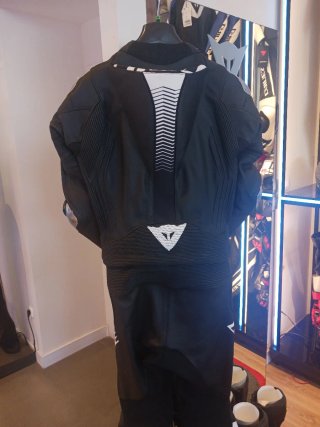 Mono Dainese Talla 48