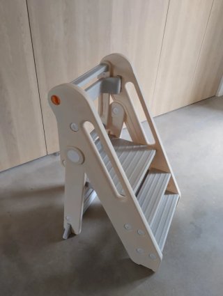 Escalera de aprendizaje plegable