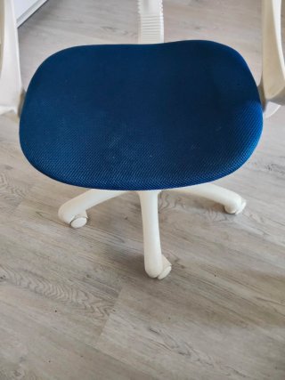 Silla juvenil escritorio azul y blanco