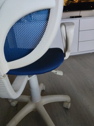 Silla juvenil escritorio azul y blanco