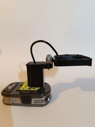 FOCO LED DE 48W PARA BATERÍAS RYOBI ONE+