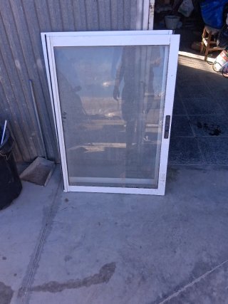 Ventana de Salón 150x150 cm