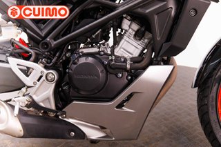 HONDA CB 125 R