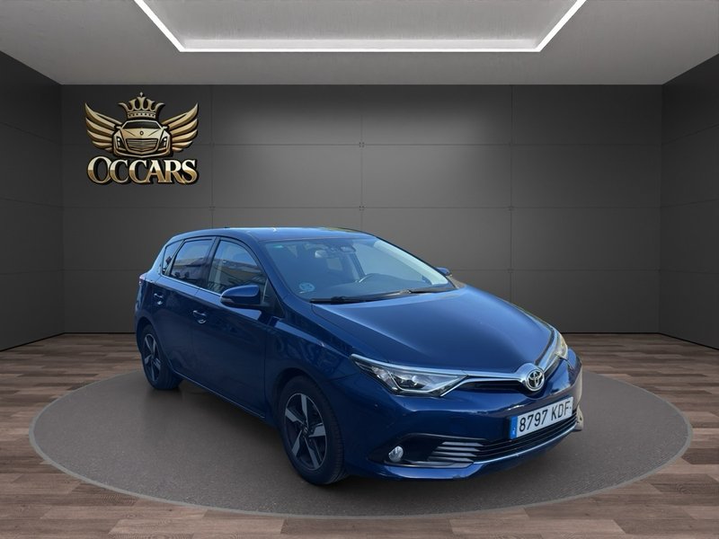 Toyota Auris 2017, foto 3