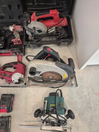 Lote de herramientas eléctricas y a batería
