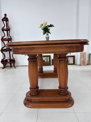 Mesa de comedor extensible de madera