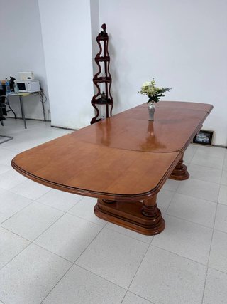 Mesa de comedor extensible de madera