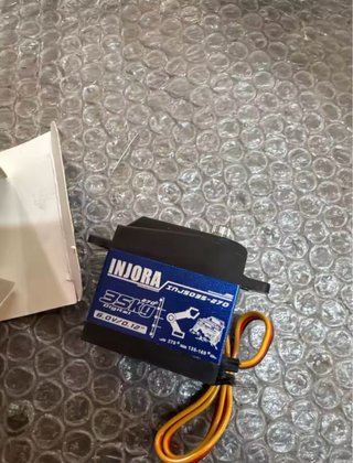 Servo Injora 35 kg