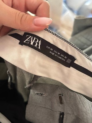 Pantalón ancho gris Zara talla 46