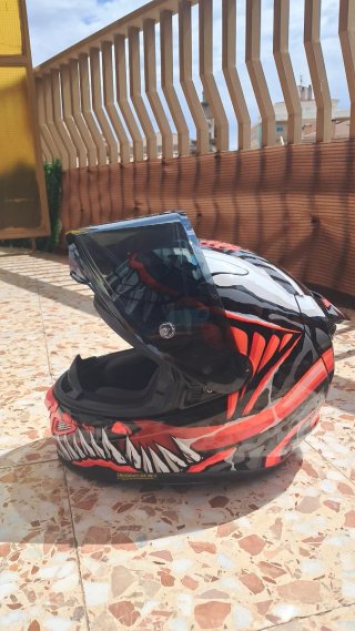 Casco HJC Venom Spiderman