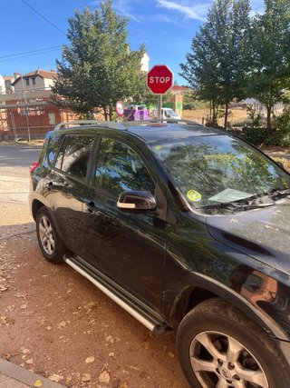 Toyota RAV4 2011