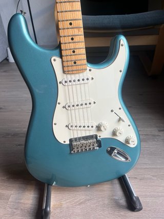 Guitarra Eléctrica Fender MX