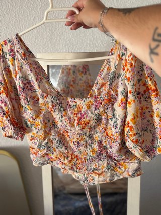 Top de flores H&M Talla L
