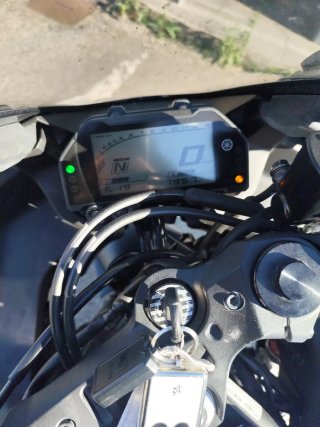 Yamaha r3