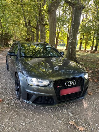 Audi RS4 FSI 450 QUATTRO