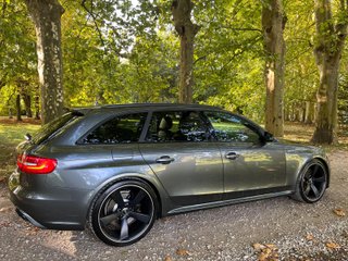 Audi RS4 FSI 450 QUATTRO